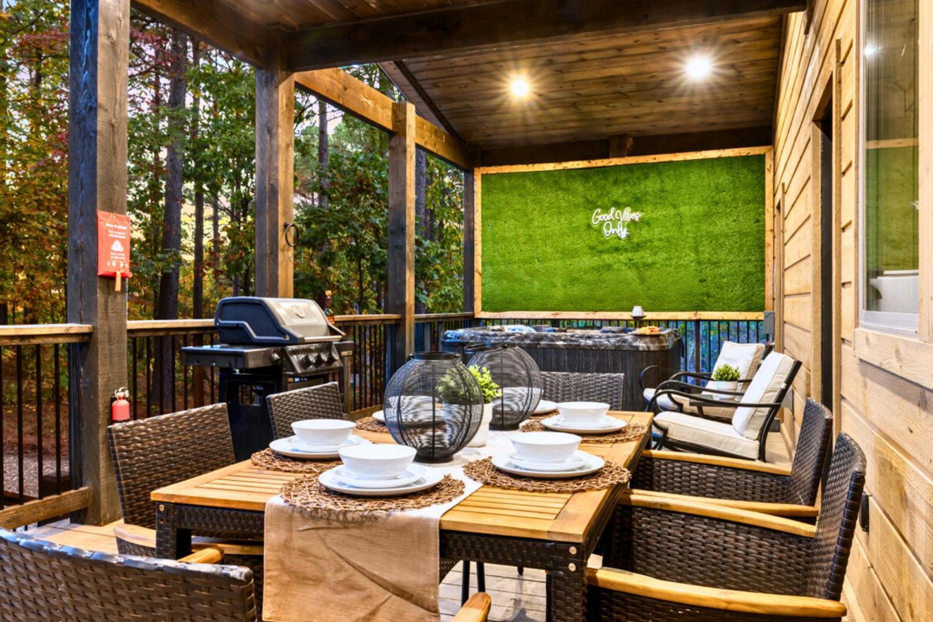 Lux,Hot Tub,Atv,Hiking,Pickleball,Firepit,Arcade 브로큰보우 외부 사진